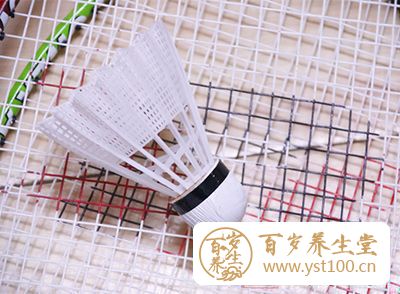 羽球发球也可真真假假