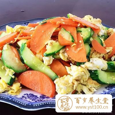 中午吃黄瓜往往是炒熟了吃的