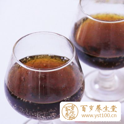 碳酸饮料中大量的磷酸可能导致肾结石